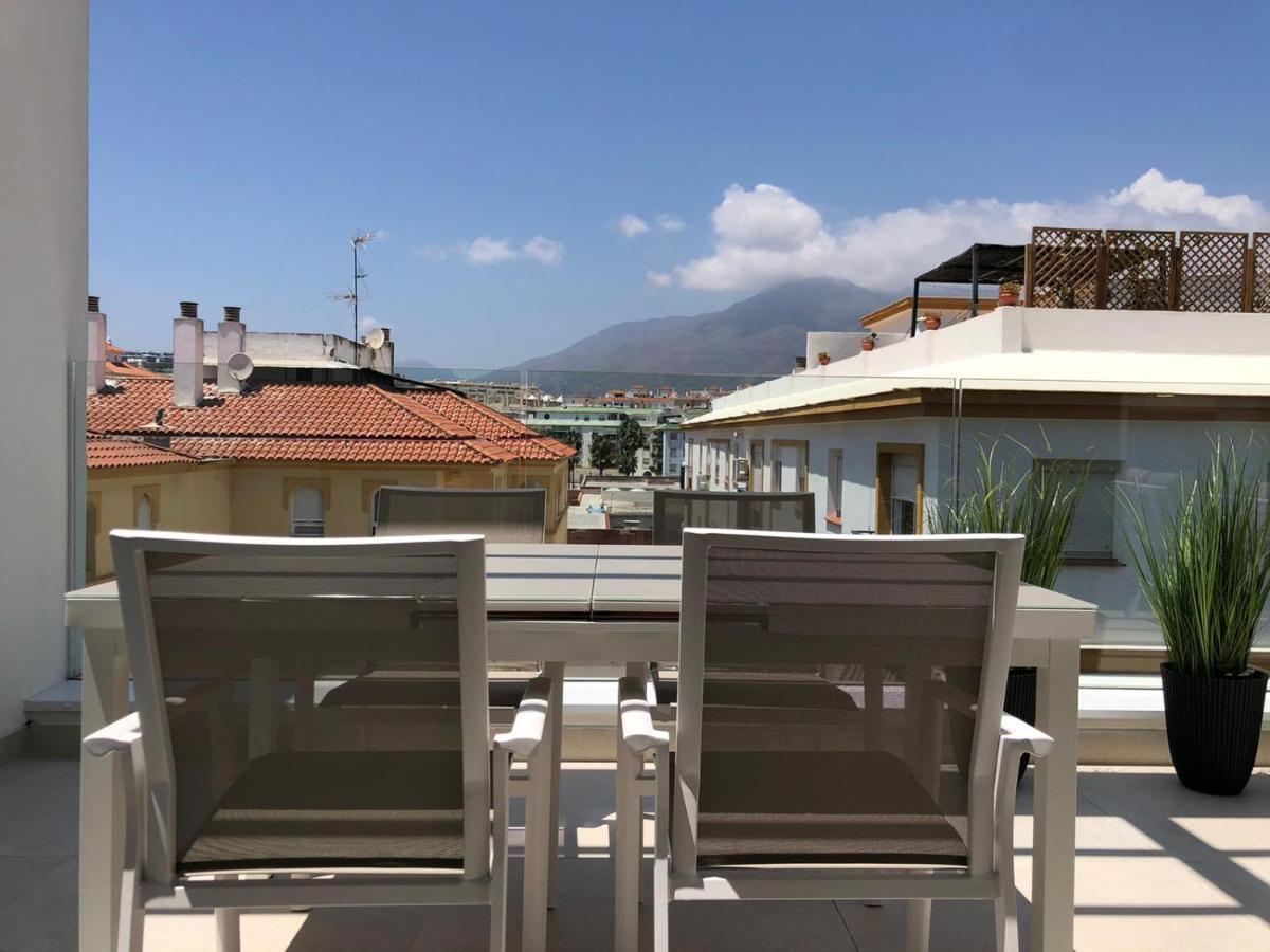 Darya Estepona Buitenkant foto