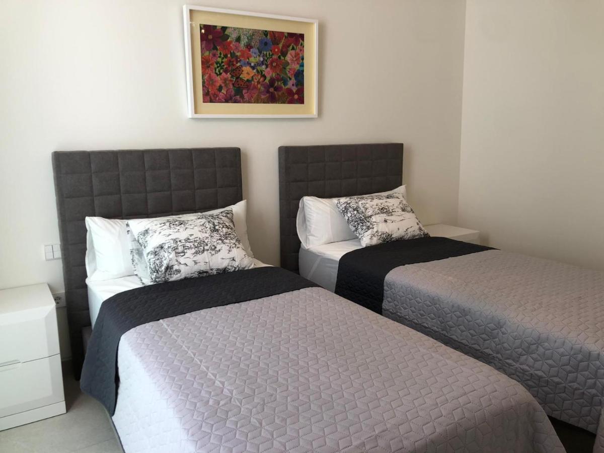 Darya Estepona Buitenkant foto